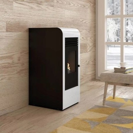 Piec, piecyk na pellet Giada 9kW AUTOMAT z pilotem Piec, piecyk na pellet Giada 9kW AUTOMAT z pilotem
